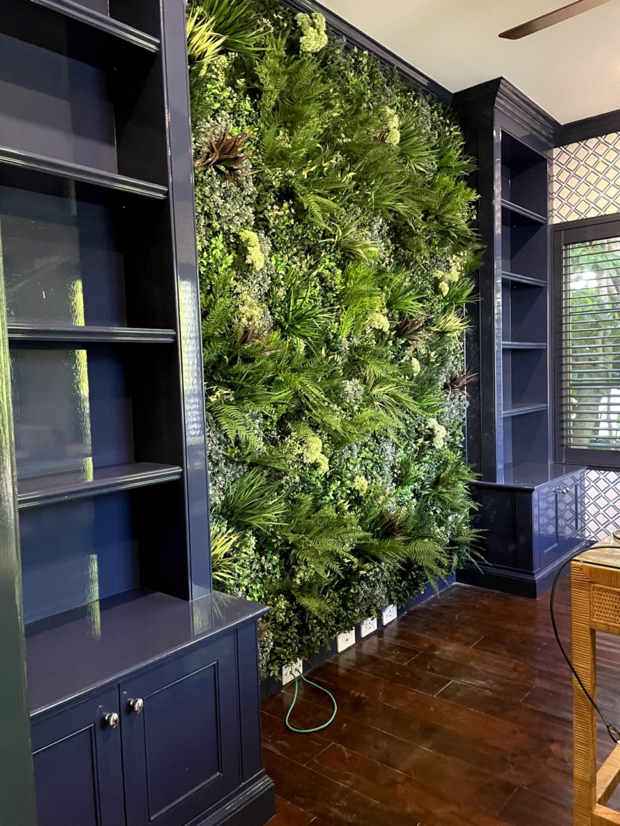 Faux plant walls are a great solution - vistafolia